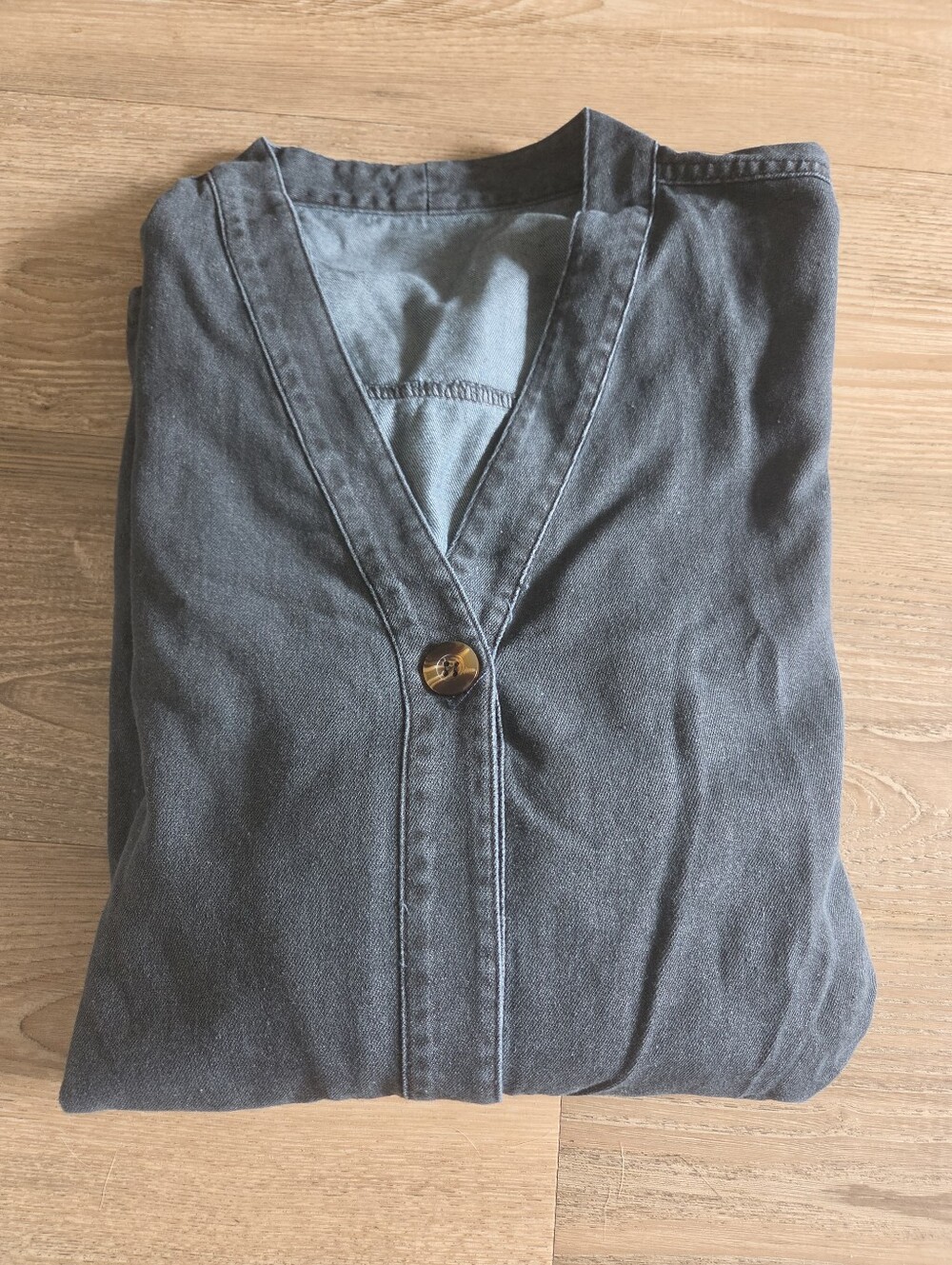 π΅ Women's Denim Jacket β Dark Blue (Almost Black) | Size 3X (Fits Like a 2X) - Picture 3 of 3
